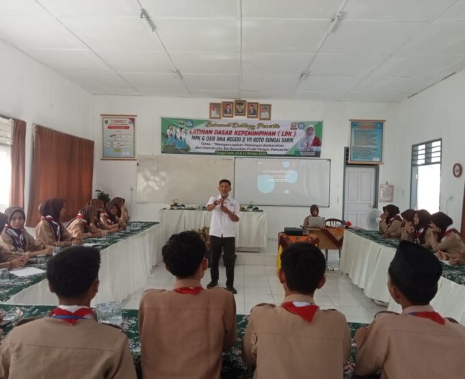 Latihan Dasar Kepemimpinan OSIS dan MPK