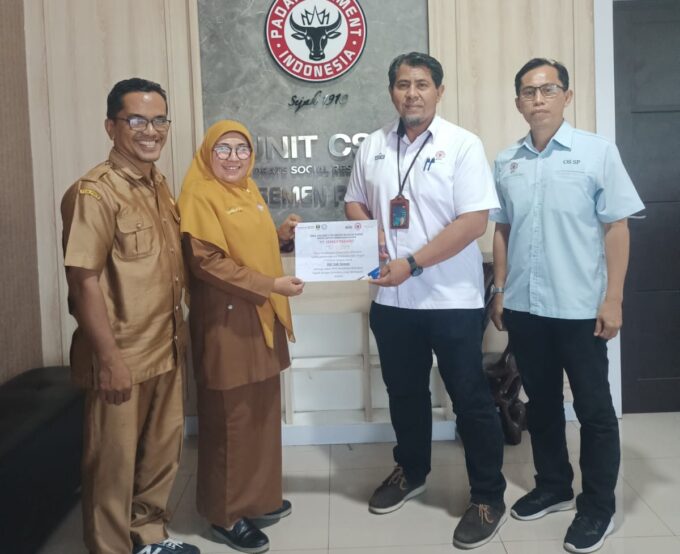 Dukungan untuk Drumband dan Pembangunan Mushalla